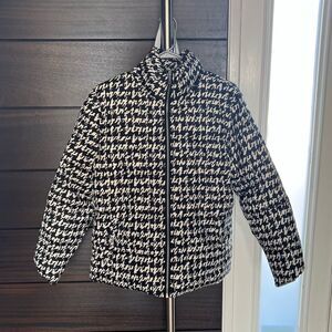 Who what wear women’s houndstooth puffer jacket size medium black white coat